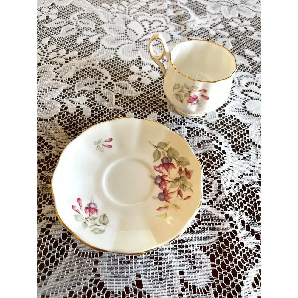 Queens Fine Bone China Hybrid Fuchsia 11